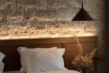 هتل Drymades Inn Resort