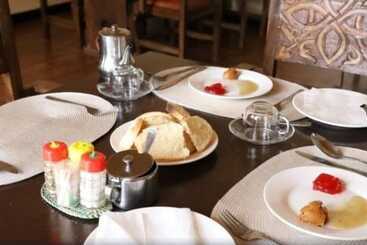 酒店 Fikirandray Lodge