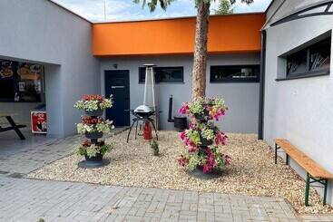 هتل & Restaurant Resort Barca    Campsite