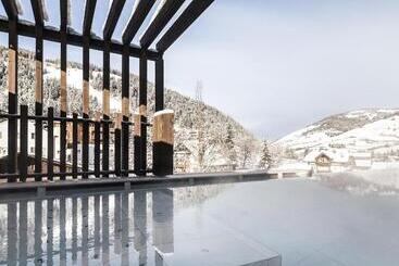 בית מלון כפרי Stoa   Elegant & Romantic Guest House   Adults Only