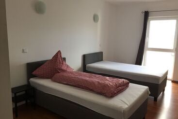 Stundenhotel Krieger