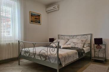 پانسیون Bed And Breakfast Villa Klaic