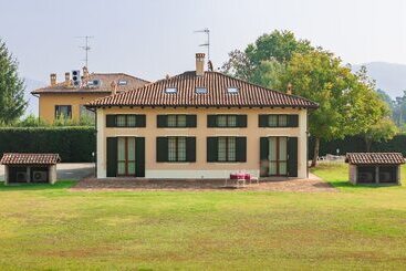 پانسیون Ca  Malvasia   Bolognarooms