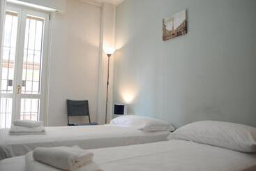 پانسیون Dreaming Piazza Bra Rooms