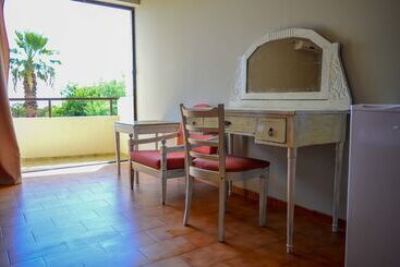 پانسیون Zante Vero Rooms