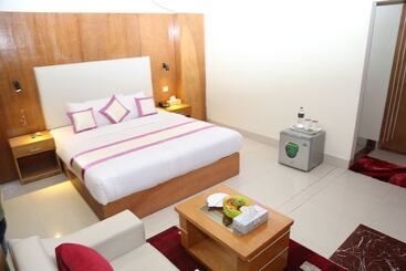 Platinum Hotel Ltd