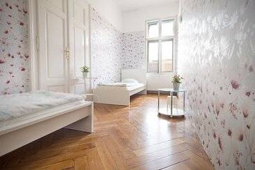 هاستل Guesthouse Centar 2