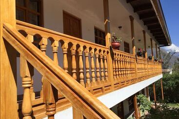 تختخواب و صبحانه Casa Blanca Lodge