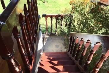 تختخواب و صبحانه Casa Blanca Lodge