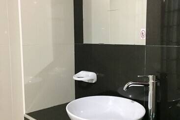 تختخواب و صبحانه Casa Blanca Lodge