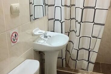 تختخواب و صبحانه Casa Blanca Lodge