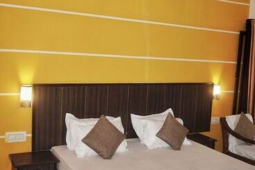 酒店 Headquarter Khajuraho