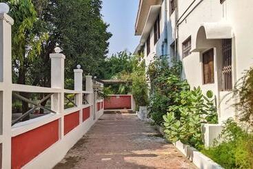 酒店 Headquarter Khajuraho