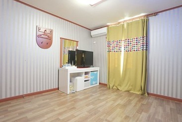 Jeongdongjin Motel