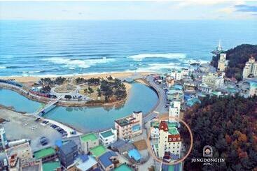 Jeongdongjin Motel