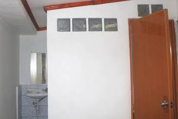 J's Backpackers Hostel