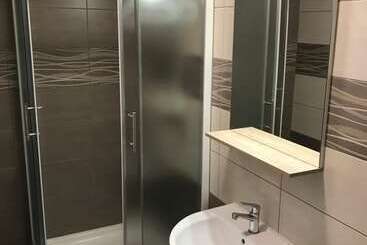 پانسیون Guest House Klanfar