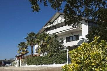 Villa Paolija
