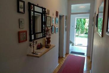 コテージ Apartments Country House Stipica