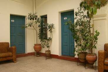 مسافرخانه H Suecia 2 B&b