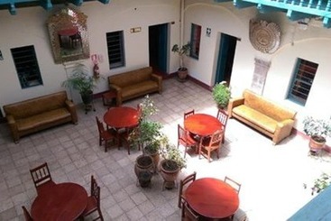 مسافرخانه H Suecia 2 B&b