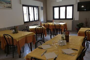 هتل Albergo Italia