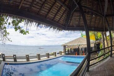 호텔 Blue Ribbon Dive Resort