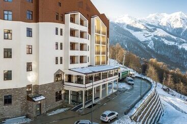 هتل Rosa Ski Inn