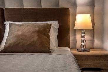پانسیون Callista Luxury Residences
