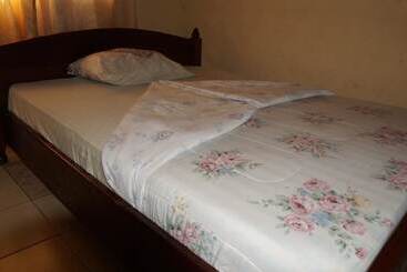 پانسیون Kunda Gisenyi Guest House