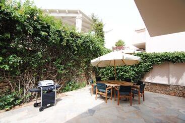 Pentathlon Villas