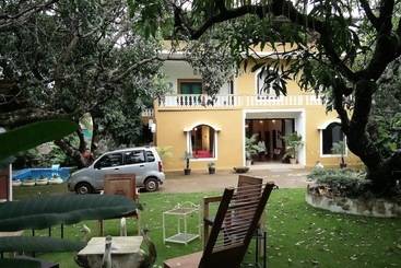 דירות לתיירים The Mandrem House