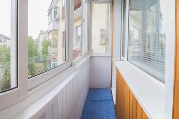 Guest House Seven Nights   Hostel
