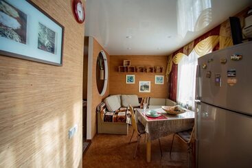 Guest House Seven Nights Hostel