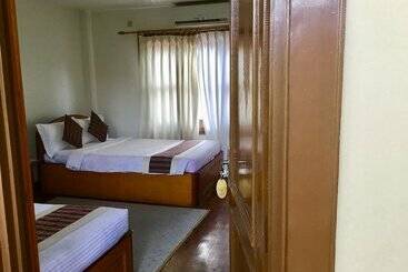 Hidden World Resort And Spa