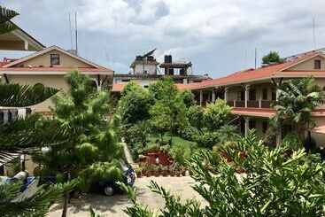 Hidden World Resort And Spa