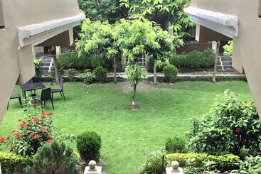 Hidden World Resort And Spa