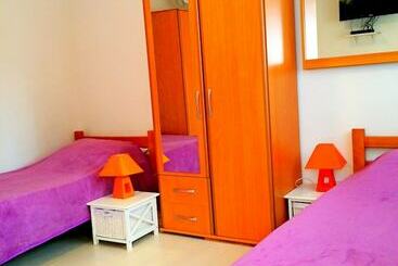 Hostel Kris