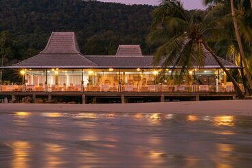 هتل Mafiya Resort