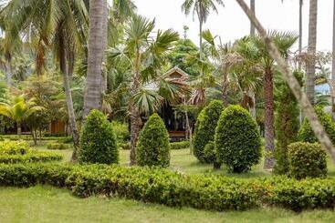 هتل Mafiya Resort