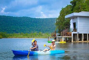 هتل Mafiya Resort