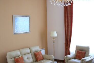 هتل Multi Rest House
