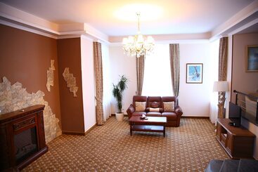هتل Multi Rest House