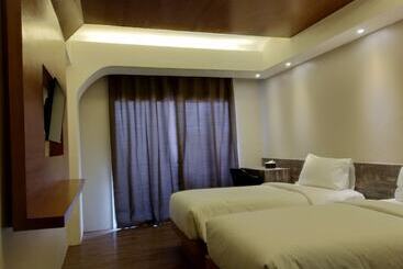 هتل Quins Style Resort Belitung