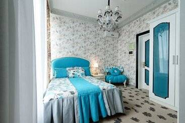 هتل Villa Italy