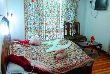 Magic Himalayan Cottage