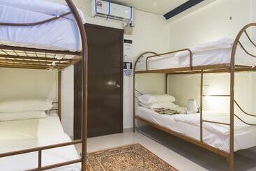 The Bed Station By Goldbrick City Centre   Hostel