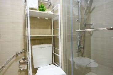 Usp Suites At Shore Residences
