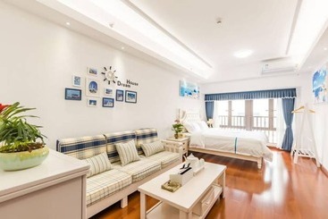Western Theme Holiday Apartment