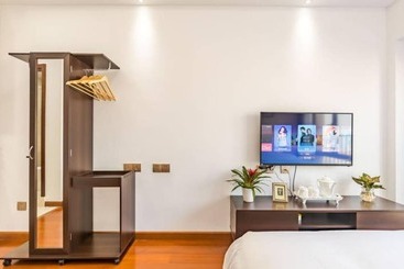 Western Theme Holiday Apartment